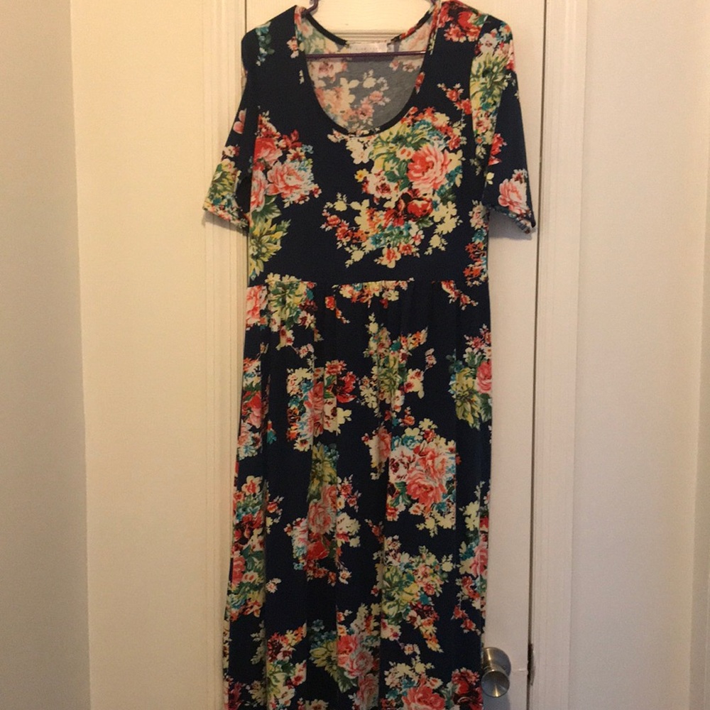 Women’s dress